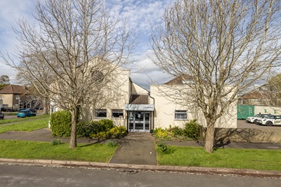 Front view of Henleaze House